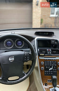 Внедорожник / Кроссовер Volvo XC60 2009 в 