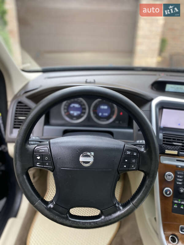 Внедорожник / Кроссовер Volvo XC60 2009 в Луцке