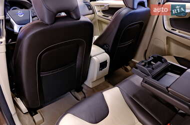 Внедорожник / Кроссовер Volvo XC60 2012 в 