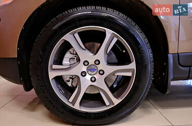Внедорожник / Кроссовер Volvo XC60 2012 в 