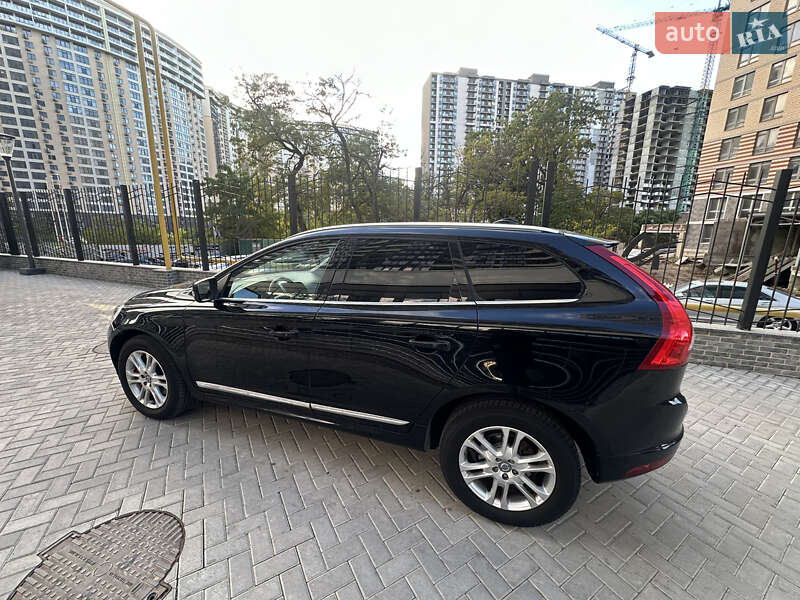 Позашляховик / Кросовер Volvo XC60 2015 в Одесі фото 4 Позашляховик / Кросовер Volvo XC60 2015 в Одесі