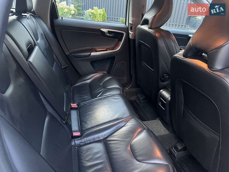 Позашляховик / Кросовер Volvo XC60 2013 в Києві