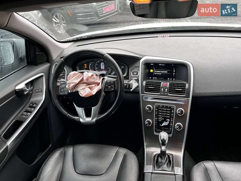 Внедорожник / Кроссовер Volvo XC60 2015 в Луцке