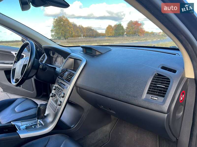 Внедорожник / Кроссовер Volvo XC60 2008 в Сумах