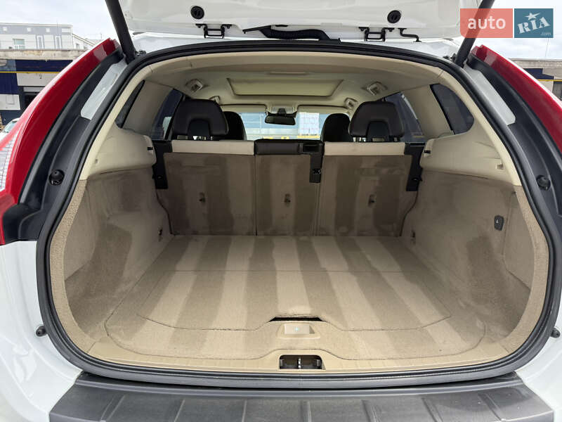 Внедорожник / Кроссовер Volvo XC60 2012 в Ровно