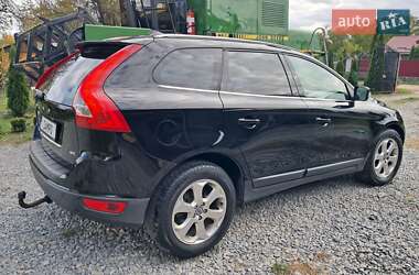 Позашляховик / Кросовер Volvo XC60 2009 в 
