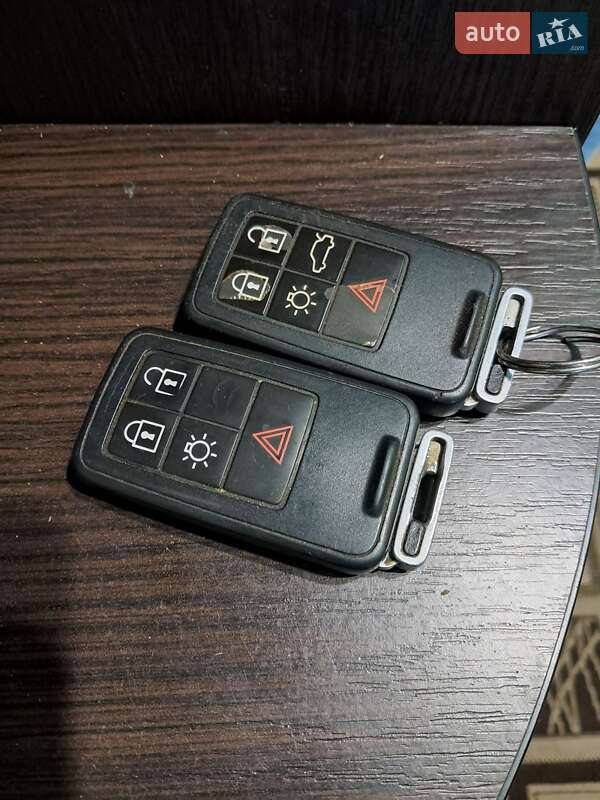 Позашляховик / Кросовер Volvo XC60 2009 в Житомирі