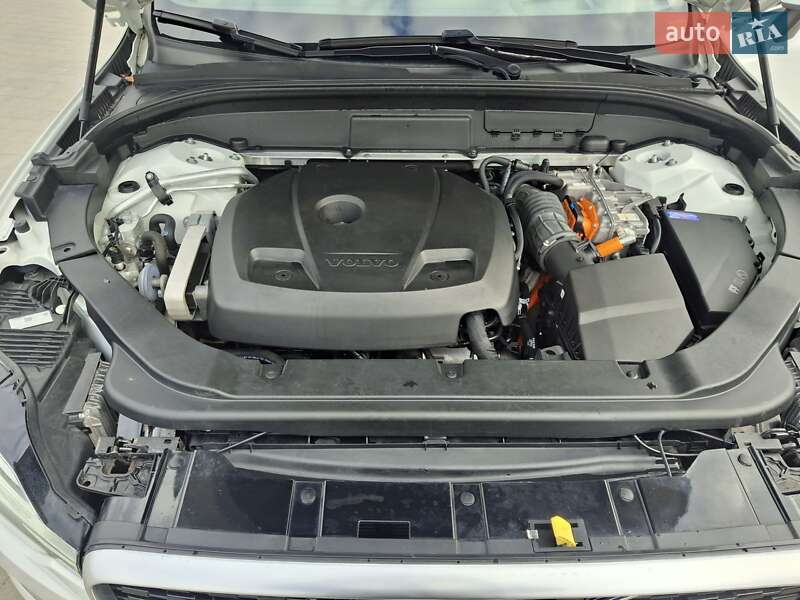 Позашляховик / Кросовер Volvo XC60 2017 в Кам'янець-Подільському фото 25 Позашляховик / Кросовер Volvo XC60 2017 в Кам'янець-Подільському