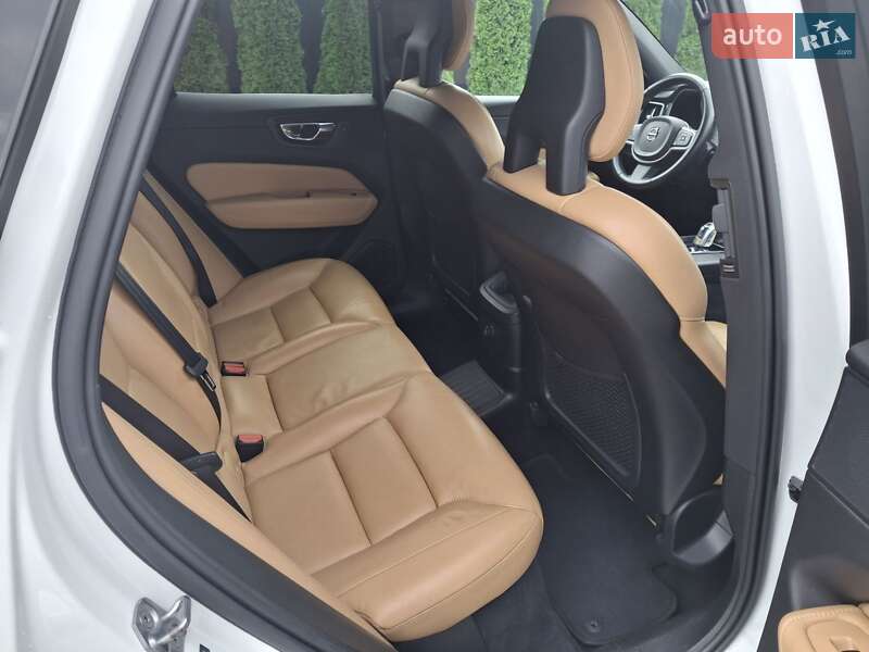 Позашляховик / Кросовер Volvo XC60 2017 в Кам'янець-Подільському фото 29 Позашляховик / Кросовер Volvo XC60 2017 в Кам'янець-Подільському