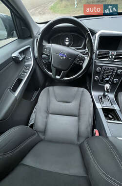 Позашляховик / Кросовер Volvo XC60 2014 в 