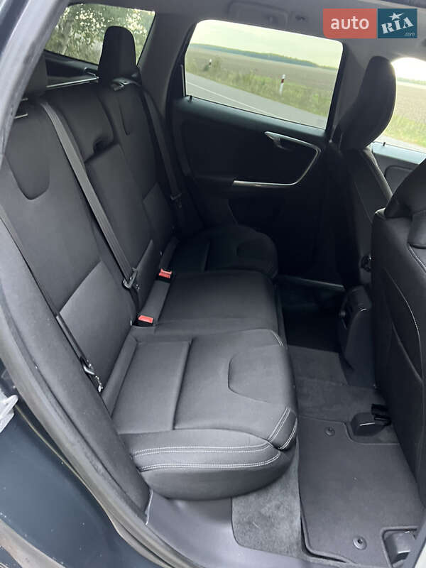 Позашляховик / Кросовер Volvo XC60 2014 в Луцьку