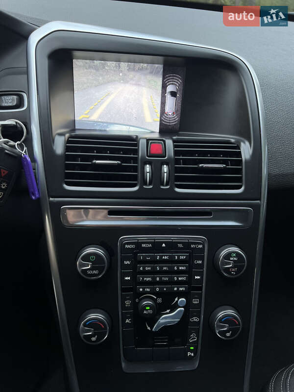 Позашляховик / Кросовер Volvo XC60 2014 в Луцьку