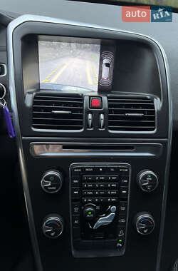 Позашляховик / Кросовер Volvo XC60 2014 в 