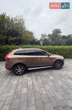 Volvo XC60 2012