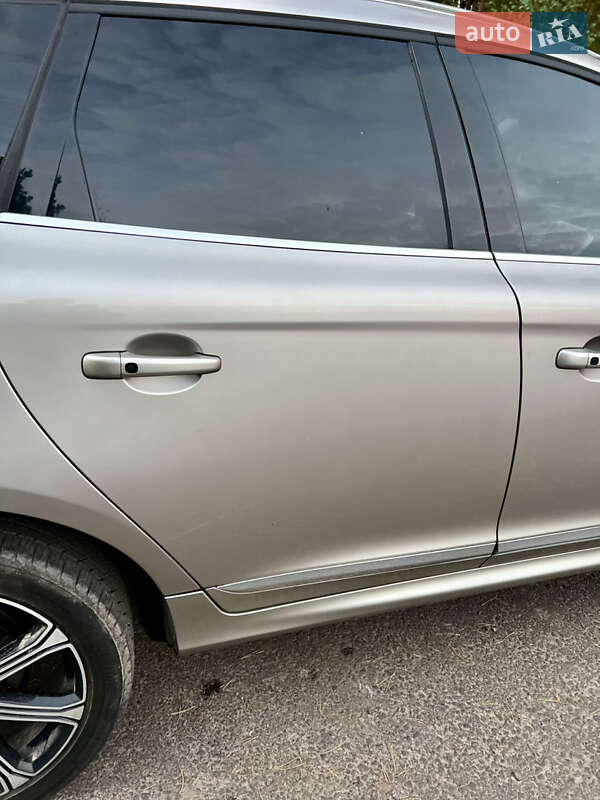 Позашляховик / Кросовер Volvo XC60 2015 в Луцьку фото 53 Позашляховик / Кросовер Volvo XC60 2015 в Луцьку