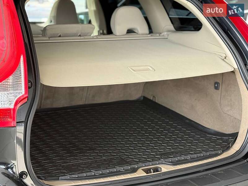 Внедорожник / Кроссовер Volvo XC60 2009 в Одессе фото 9 Внедорожник / Кроссовер Volvo XC60 2009 в Одессе