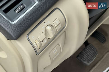 Внедорожник / Кроссовер Volvo XC60 2014 в 