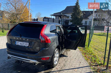 Внедорожник / Кроссовер Volvo XC60 2012 в 