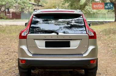 Позашляховик / Кросовер Volvo XC60 2012 в  фото 6 Позашляховик / Кросовер Volvo XC60 2012 в