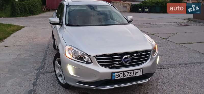 Внедорожник / Кроссовер Volvo XC60 2014 в 