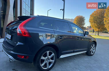 Позашляховик / Кросовер Volvo XC60 2010 в  фото 22 Позашляховик / Кросовер Volvo XC60 2010 в