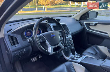 Позашляховик / Кросовер Volvo XC60 2010 в  фото 44 Позашляховик / Кросовер Volvo XC60 2010 в