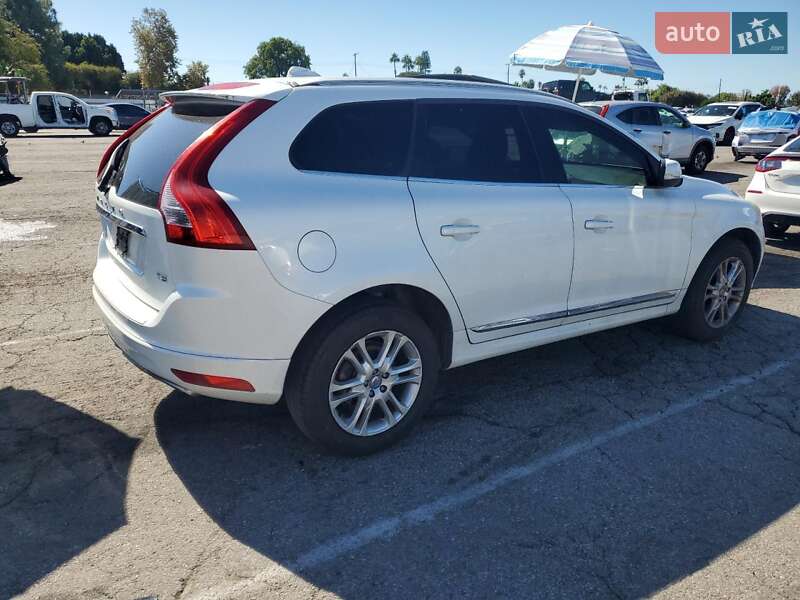 Внедорожник / Кроссовер Volvo XC60 2016 в Ровно