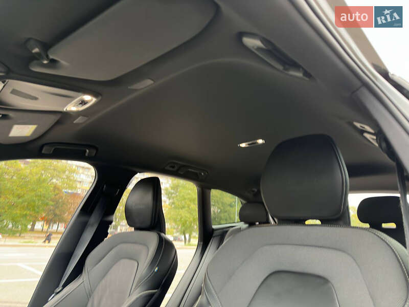 Позашляховик / Кросовер Volvo XC60 2020 в Києві фото 17 Позашляховик / Кросовер Volvo XC60 2020 в Києві