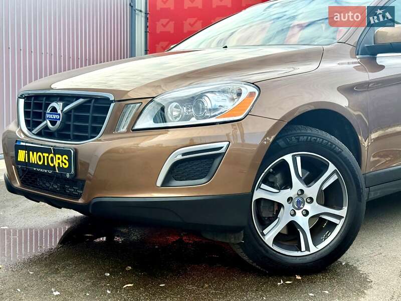 Позашляховик / Кросовер Volvo XC60 2012 в Києві фото 12 Позашляховик / Кросовер Volvo XC60 2012 в Києві