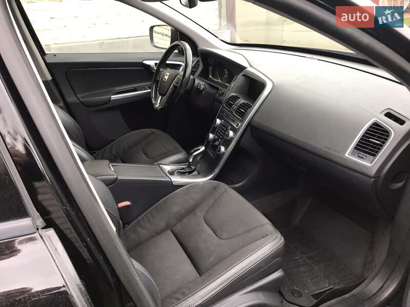 Позашляховик / Кросовер Volvo XC60 2015 в Шептицькому фото 14 Позашляховик / Кросовер Volvo XC60 2015 в Шептицькому