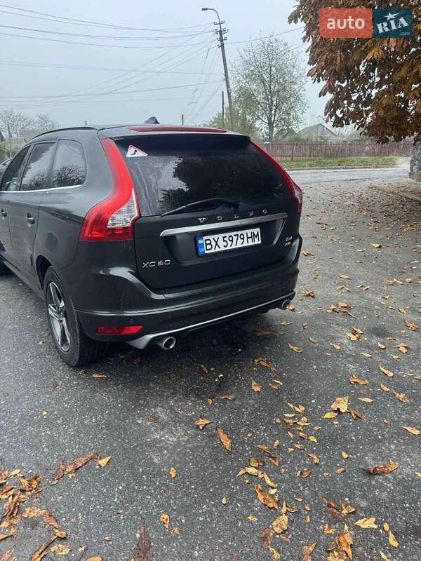 Внедорожник / Кроссовер Volvo XC60 2014 в Полонном
