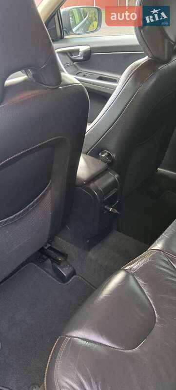 Позашляховик / Кросовер Volvo XC60 2011 в Рівному