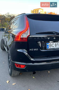 Позашляховик / Кросовер Volvo XC60 2011 в  фото 8 Позашляховик / Кросовер Volvo XC60 2011 в