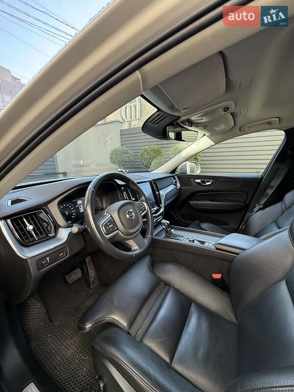 Позашляховик / Кросовер Volvo XC60 2018 в Житомирі фото 15 Позашляховик / Кросовер Volvo XC60 2018 в Житомирі