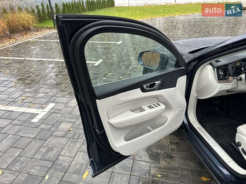 Внедорожник / Кроссовер Volvo XC60 2020 в Луцке фото 12 Внедорожник / Кроссовер Volvo XC60 2020 в Луцке