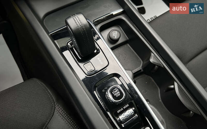 Внедорожник / Кроссовер Volvo XC60 2020 в Львове фото 16 Внедорожник / Кроссовер Volvo XC60 2020 в Львове