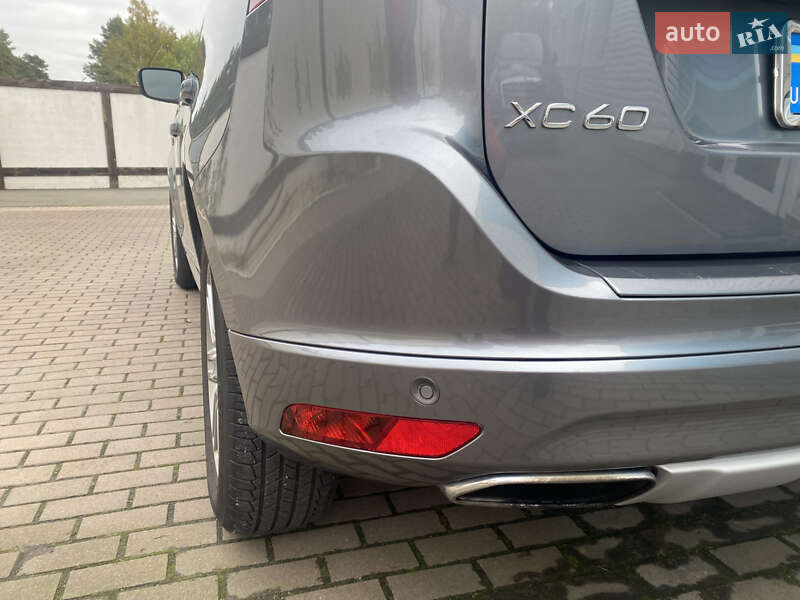 Внедорожник / Кроссовер Volvo XC60 2016 в Обухове фото 5 Внедорожник / Кроссовер Volvo XC60 2016 в Обухове