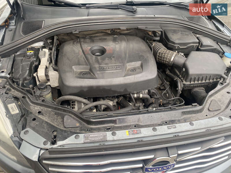 Внедорожник / Кроссовер Volvo XC60 2016 в Обухове фото 21 Внедорожник / Кроссовер Volvo XC60 2016 в Обухове
