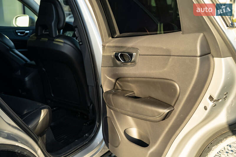 Позашляховик / Кросовер Volvo XC60 2018 в Чернівцях фото 44 Позашляховик / Кросовер Volvo XC60 2018 в Чернівцях
