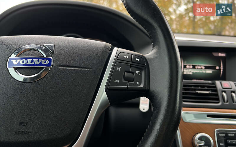 Позашляховик / Кросовер Volvo XC60 2017 в Львові фото 10 Позашляховик / Кросовер Volvo XC60 2017 в Львові