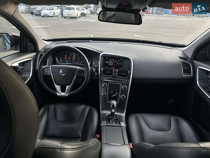 Внедорожник / Кроссовер Volvo XC60 2015 в Киеве фото 43 Внедорожник / Кроссовер Volvo XC60 2015 в Киеве