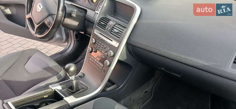 Позашляховик / Кросовер Volvo XC60 2010 в Дубні