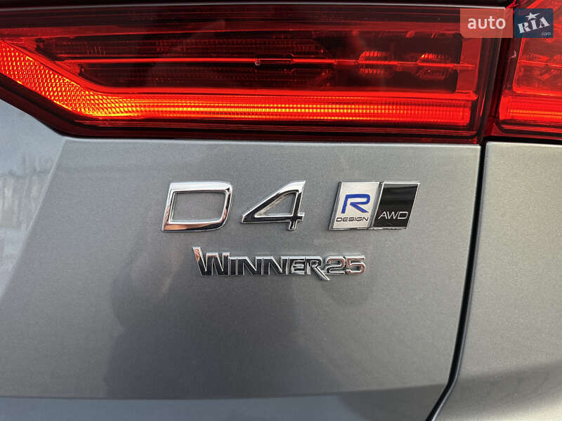 Внедорожник / Кроссовер Volvo XC60 2018 в Киеве фото 17 Внедорожник / Кроссовер Volvo XC60 2018 в Киеве