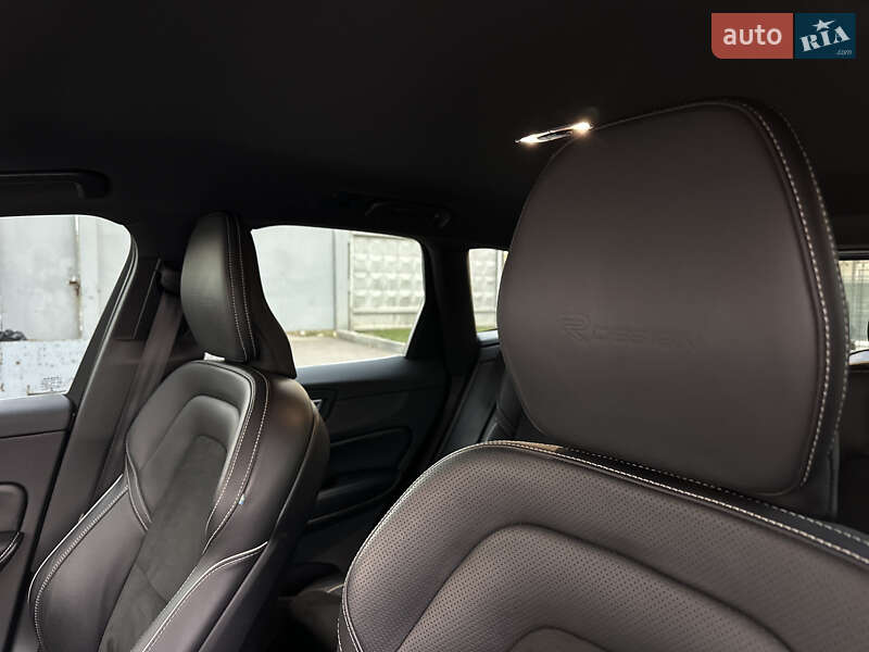 Внедорожник / Кроссовер Volvo XC60 2018 в Киеве фото 35 Внедорожник / Кроссовер Volvo XC60 2018 в Киеве