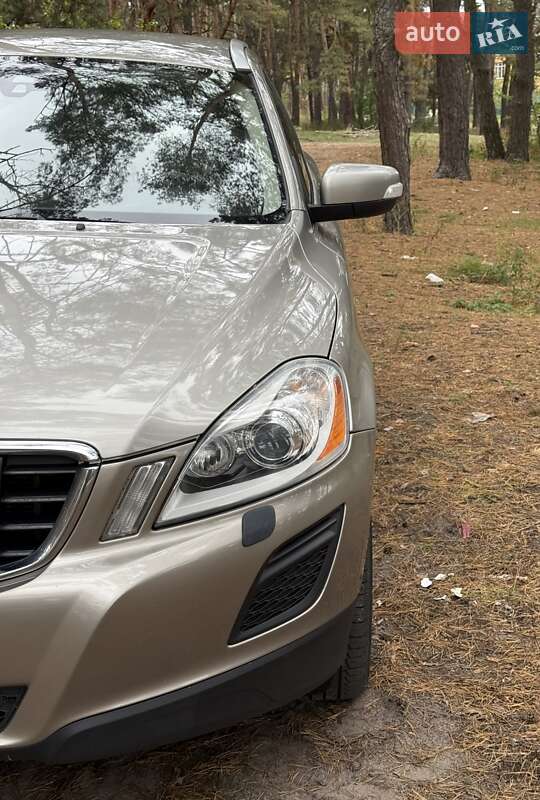 Внедорожник / Кроссовер Volvo XC60 2012 в Киеве