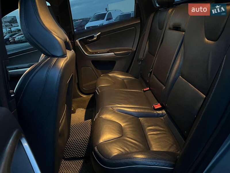 Внедорожник / Кроссовер Volvo XC60 2013 в Львове