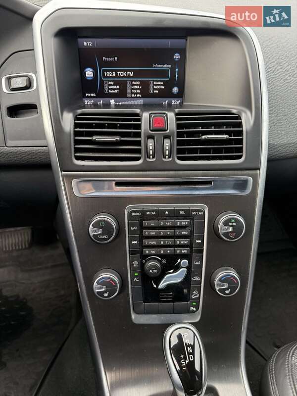 Внедорожник / Кроссовер Volvo XC60 2013 в Киеве фото 7 Внедорожник / Кроссовер Volvo XC60 2013 в Киеве