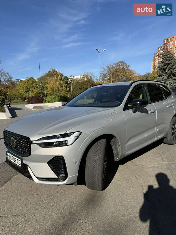 Позашляховик / Кросовер Volvo XC60 2023 в Одесі фото 5 Позашляховик / Кросовер Volvo XC60 2023 в Одесі