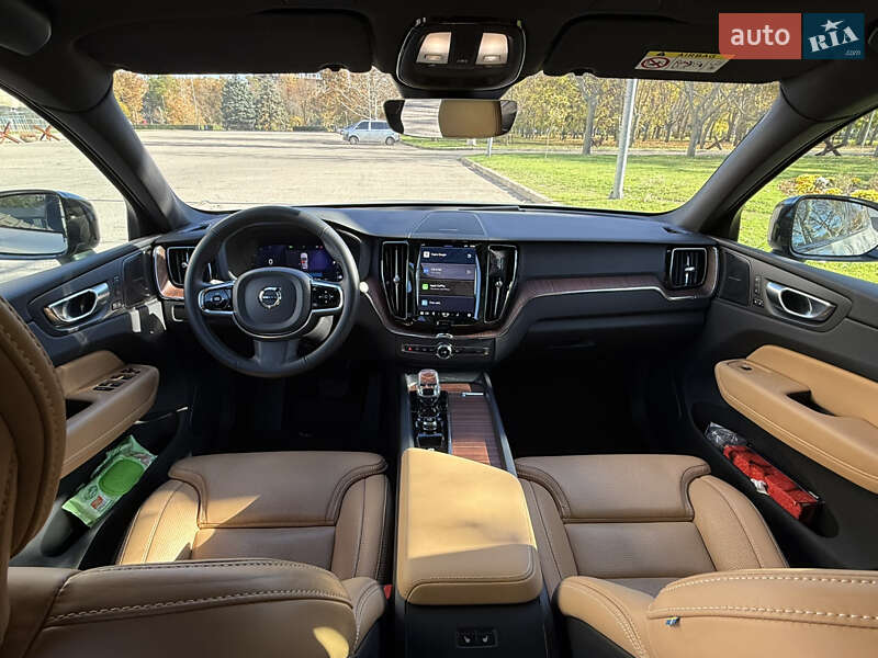 Позашляховик / Кросовер Volvo XC60 2023 в Одесі фото 11 Позашляховик / Кросовер Volvo XC60 2023 в Одесі