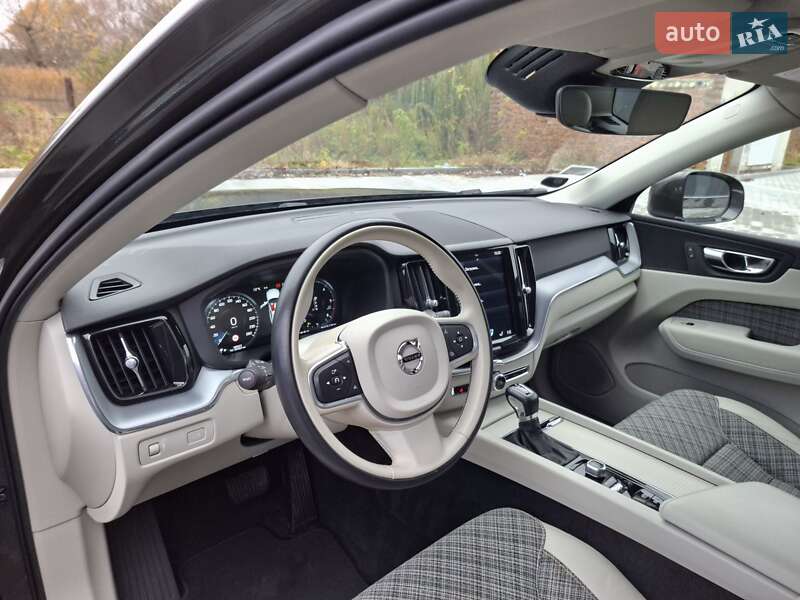 Внедорожник / Кроссовер Volvo XC60 2020 в Бережанах